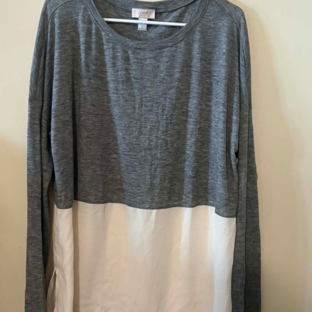 LOFT Heather Gray Long Sleeve Top